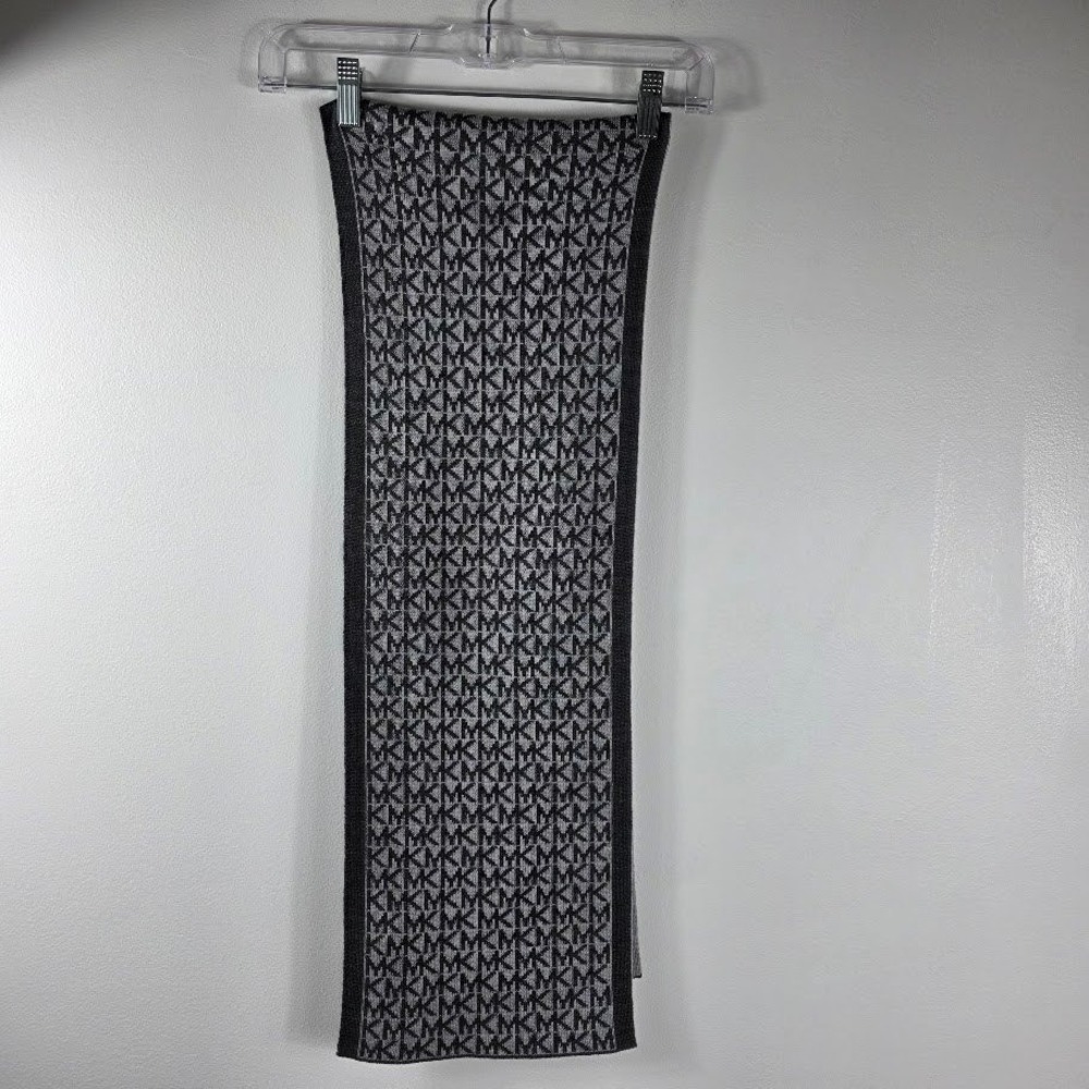 Michael Kors MK Logo Scarf Gray Black Acrylic Knit Winter Warm Fashion Accessory